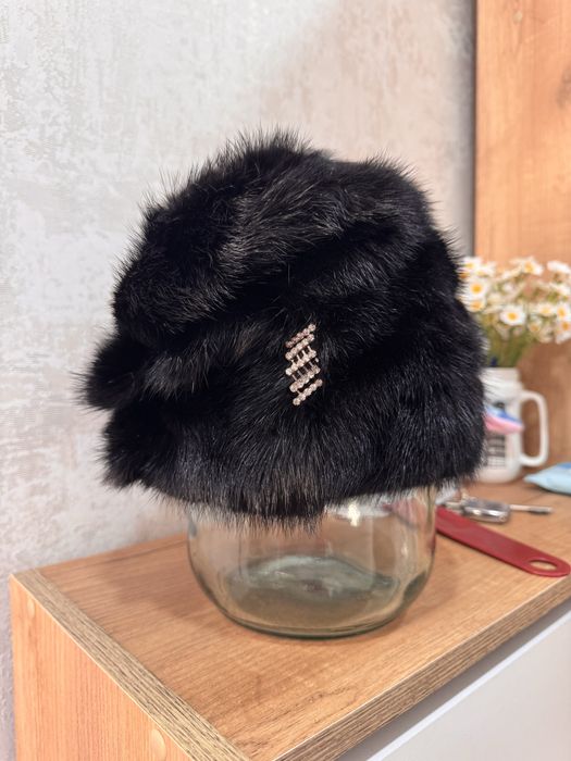 Продам норковую шапку