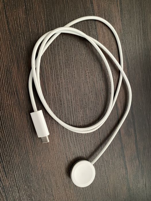 Продам Apple Watch 8 45 мм Aluminium Midnight