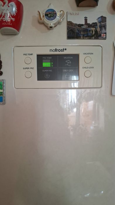 Продам холодильник , стиральную машину