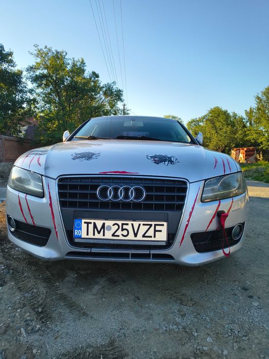 Vând Audi A5 cupe