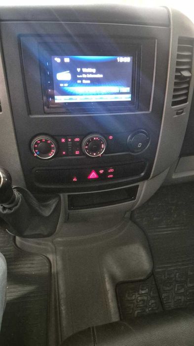 Volkswagen Crafter 2016 / masina personala in Franta