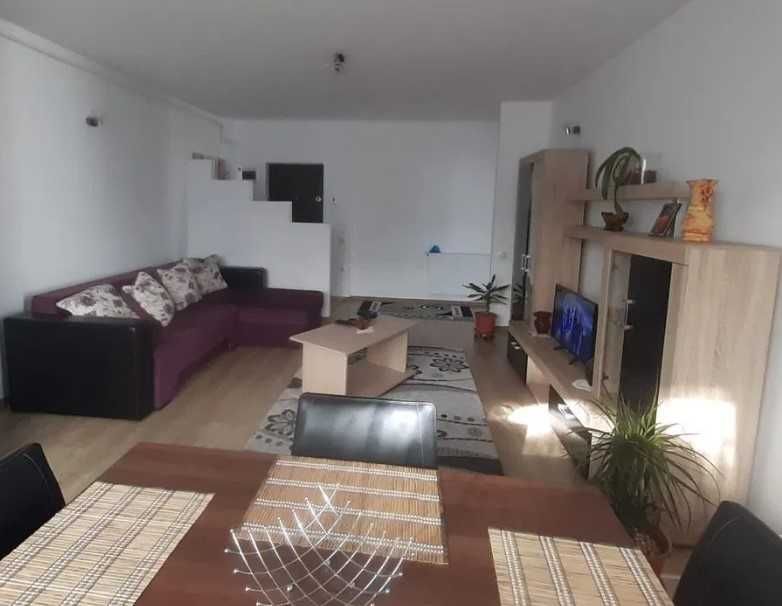 Дава се под наем Четиристаен апартамент в Пловдив, Център - 99 кв.м за 255 € - Снимка #1