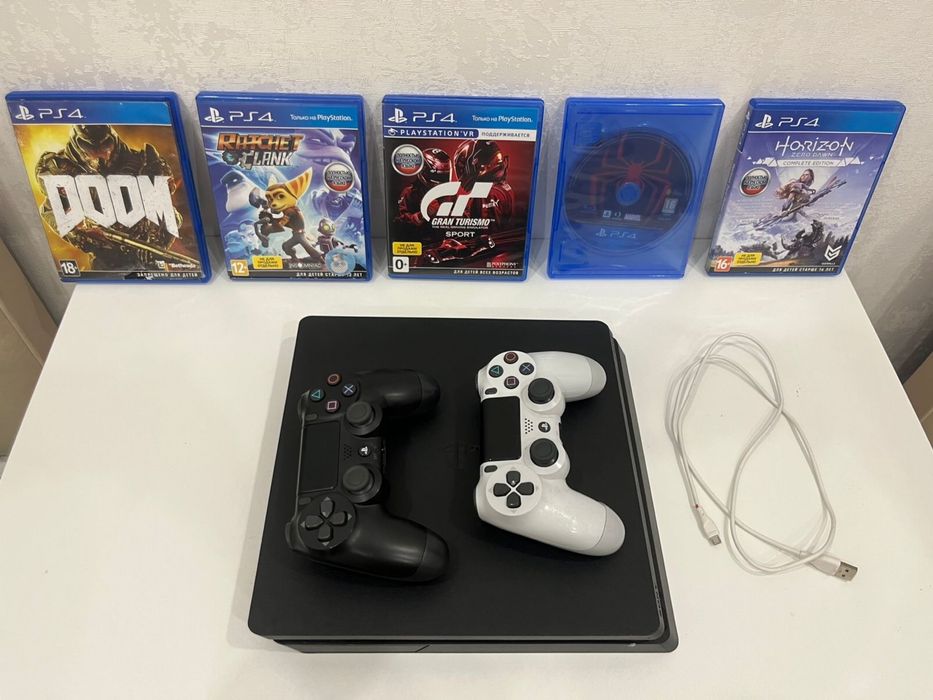 Продам плестейшен 4