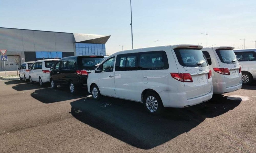 JAC M4 Miniven 2026 salonda tayyor