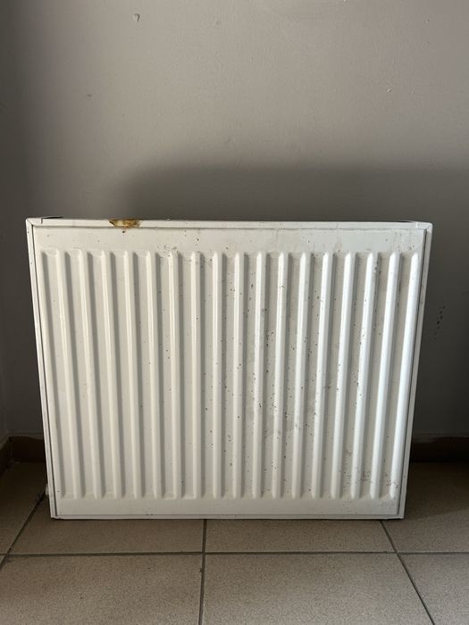 2 стальных радиатора отопления (б/у)