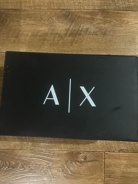 Продам кеды Армани