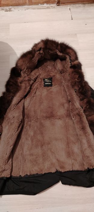 Продам парку, норка