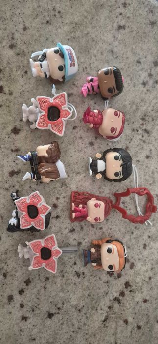 Stranger things фигурки от Kinder joy