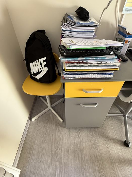 Vand set mobila camera copii/adolescenti