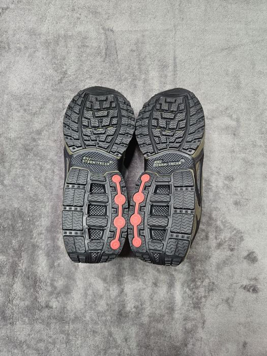 NIKE НОВИ Air Max Dn Roam