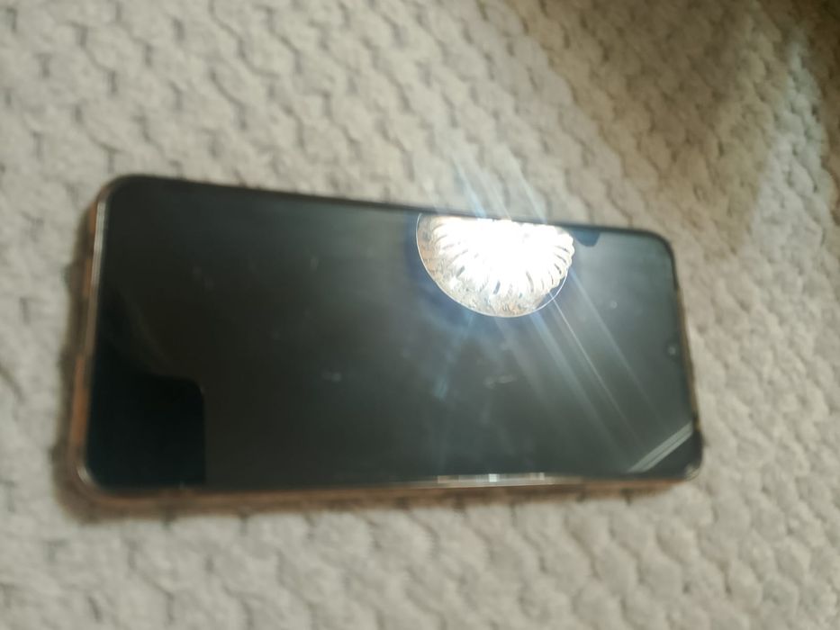 Продам vivo v21e