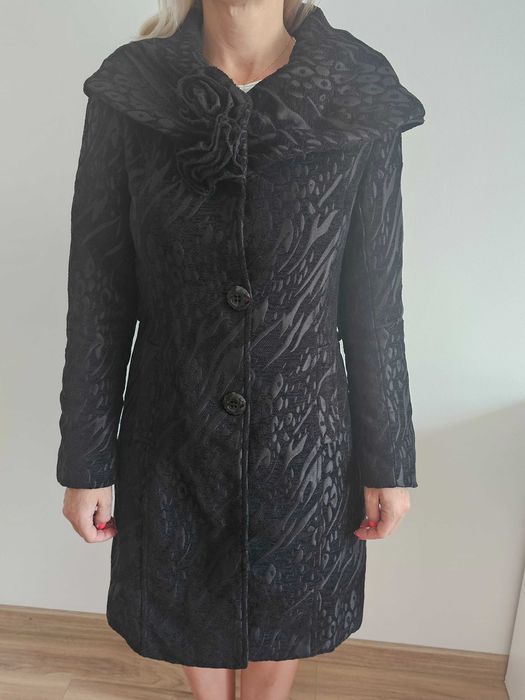 Palton jacard negru elegant