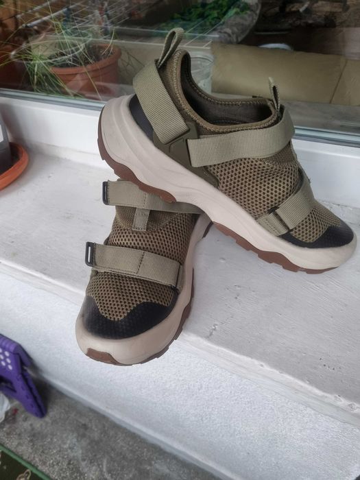 adidasi,primavara-toamna purtati o data