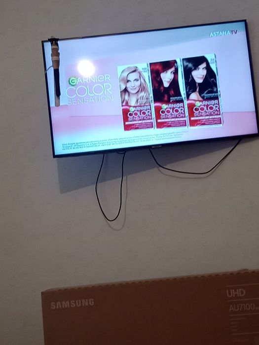 Продам телевизор Самсунг