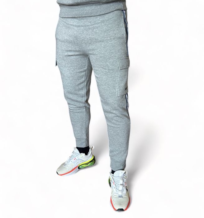 Намалени Оригинални мъжки блузи Nike