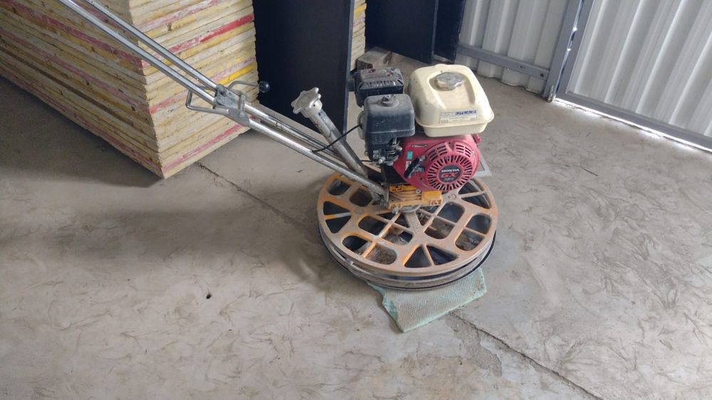 Inchiriere utilaje pentru constructii, cofraje, schele si popi metalici