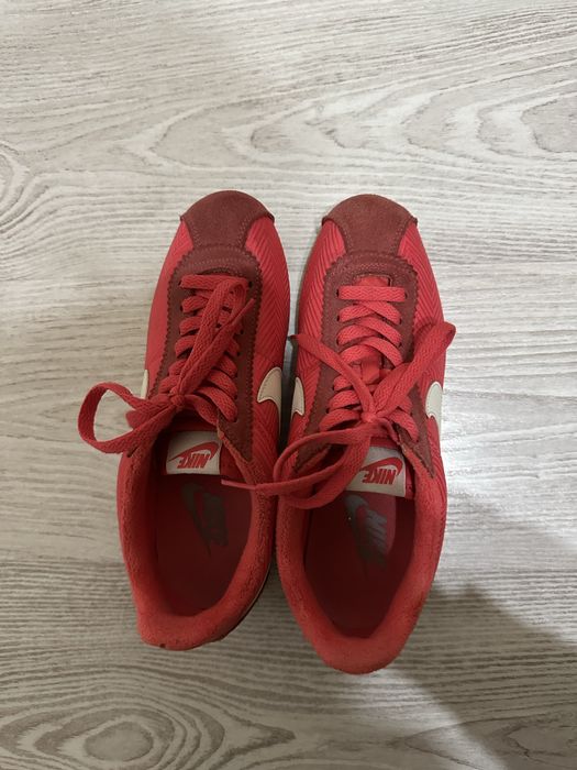 Adidasi Nike Cortez corai 39