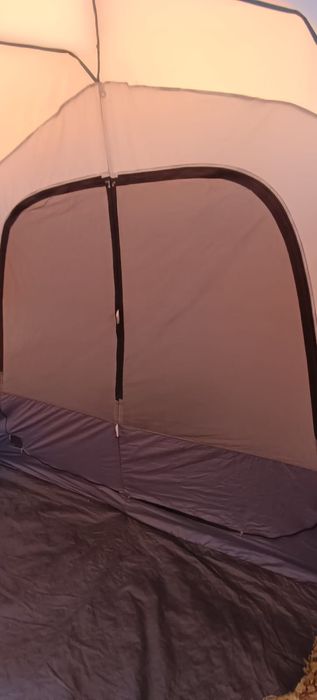 Продам палатку трехкомнатную