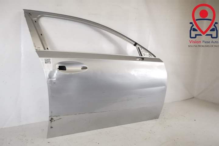 Дясна предна врата Оригинална Мерцедес-Бенц / Mercedes-Benz A-Class W1