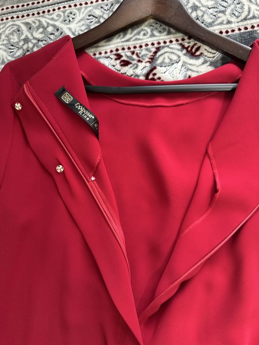 Продам красное платье (Турция)