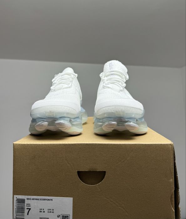 Nike Air Max Scorpion White