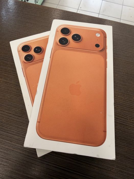 iPhone 17 Pro Max / 256GB / Sigilate / Garantie 12 luni