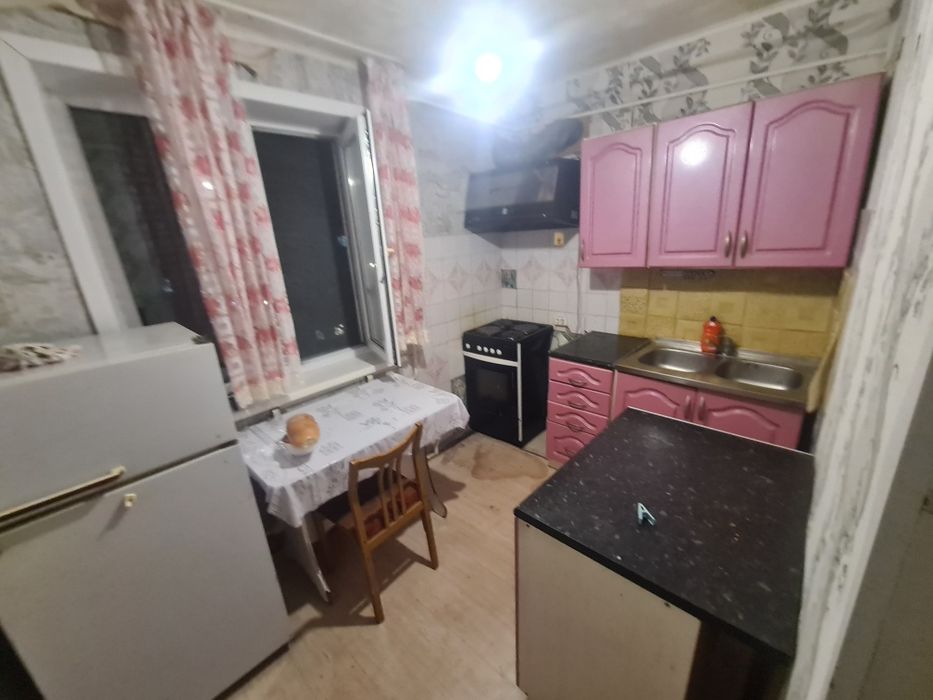 Продам 2х комнотной квартира