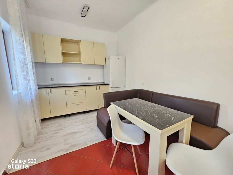 Apartament cu 2 camere in Centru