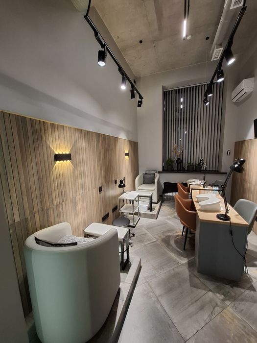 Сдам в аренду помещение салон