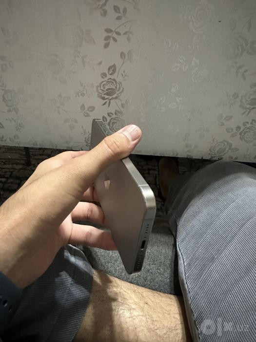 iPhone 15pro Max sotiladi