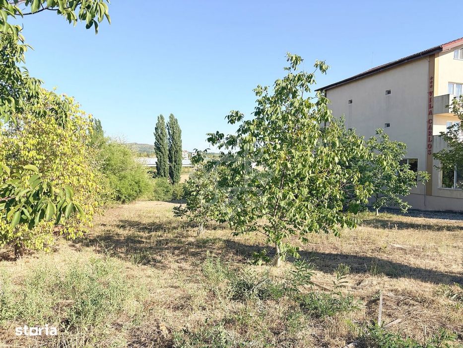 Teren intravilan 1803 mp de vanzare la intrare in Baile Felix
