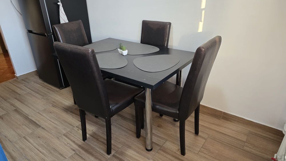 Masa plus scaune bucatarie wenge 80x120