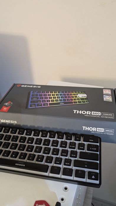 Безжична клавиатура - Genesis Thor 660