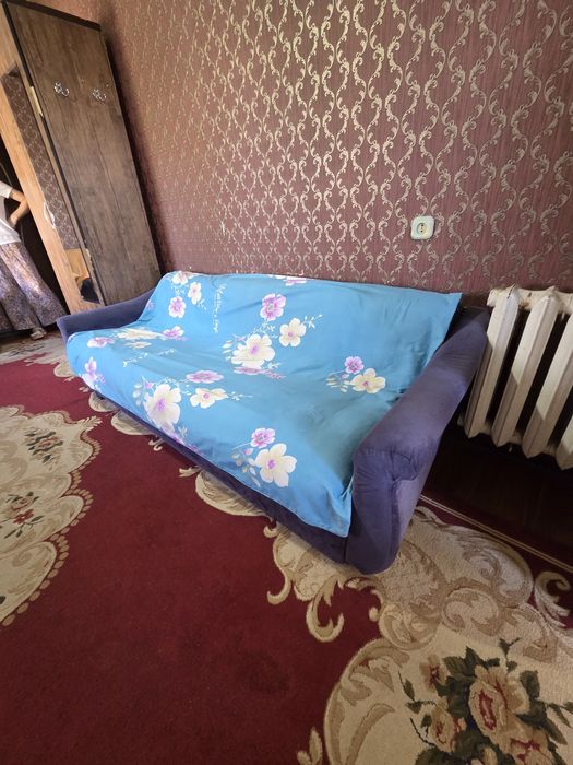 Продаю старую мебель
