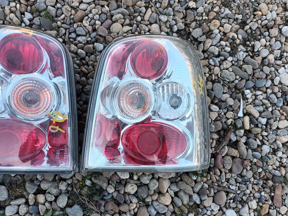 ляв и десен тунинг стоп за ауди а4 б5 комби AUDI A4 B5