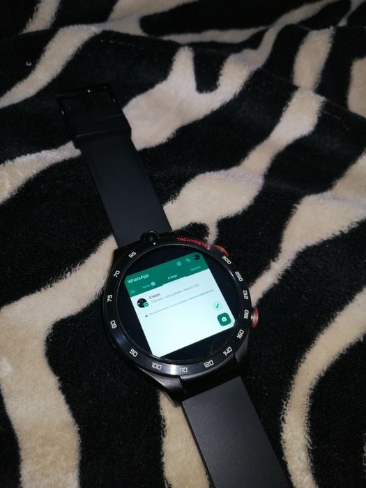 Продаю Smart watch 4G LTE Смарт часы