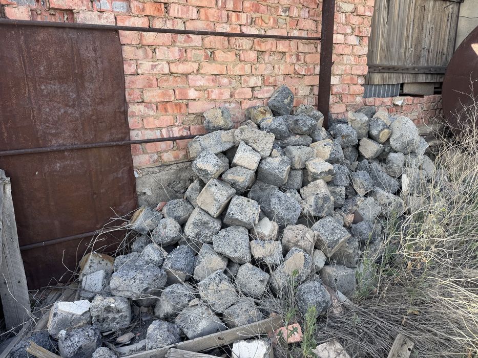 Блоки ФБС, шлакоблоки, шпалы