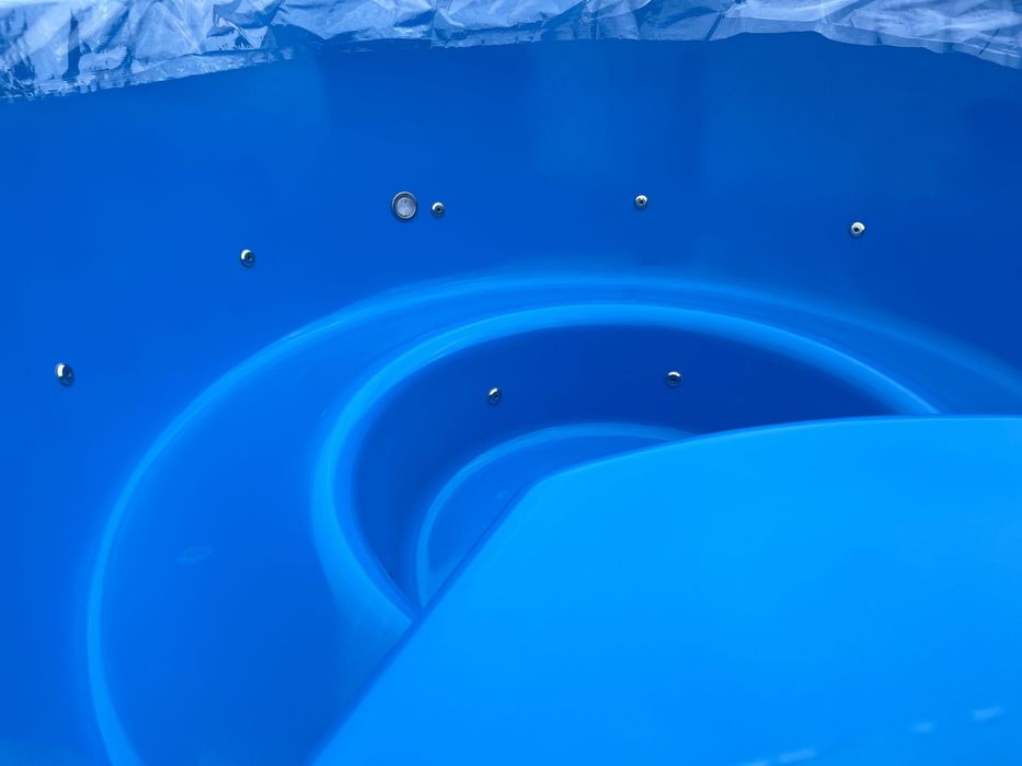 Ciubar Spa din Fibra de Sticla-Rasfat si Relaxare in Curtea Ta /hottub
