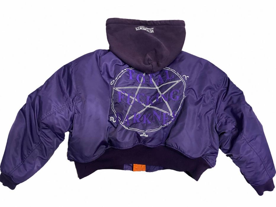 бомбер vetements