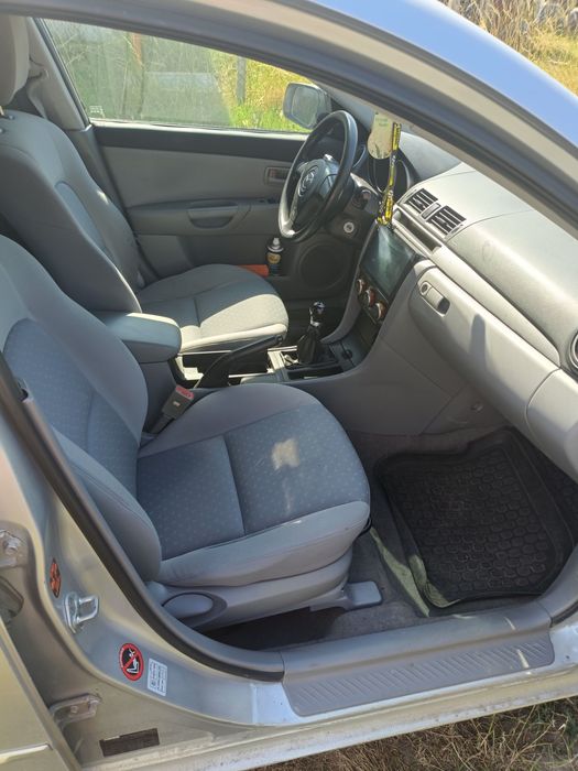Mazda 3 motorizare 1.6 cm3 an 2004