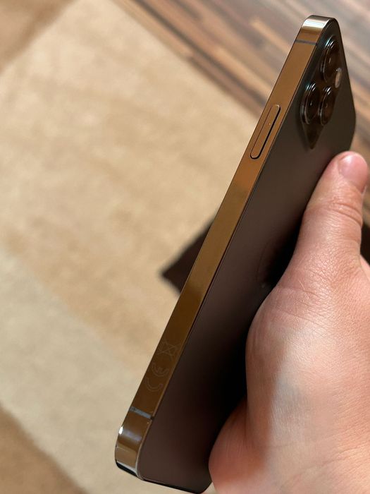 Vand iphone 12pro  256 gb stare 10/10 bateria 100%