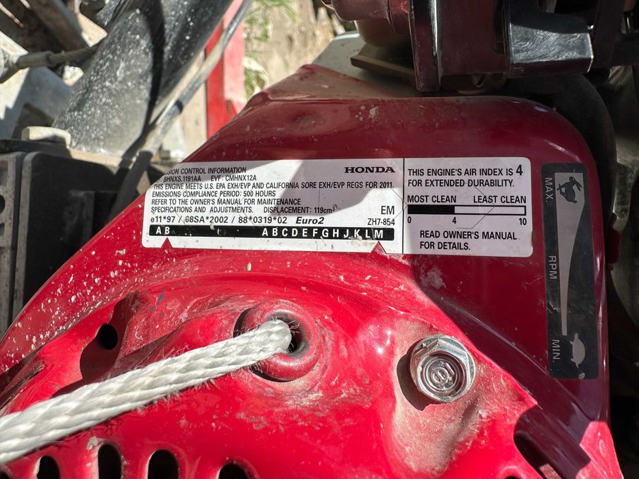 Elicopter de slefuit beton / sapa OSKAR, motor HONDA GX 120