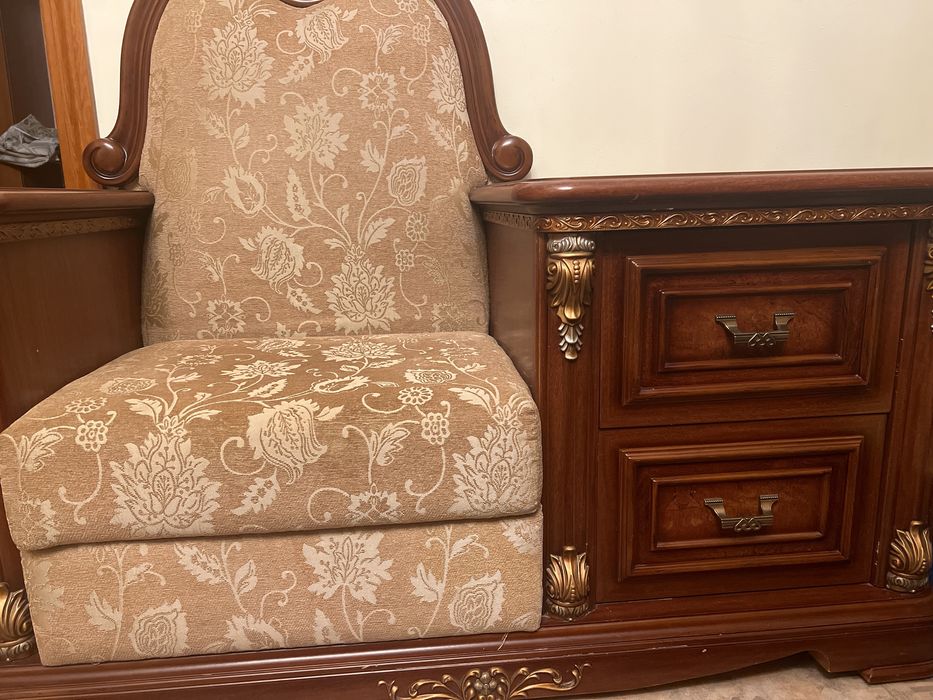 Тумба-мебель для любого интерьера.