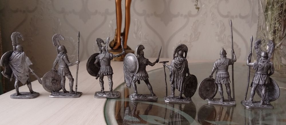 Оловянные солдатики.