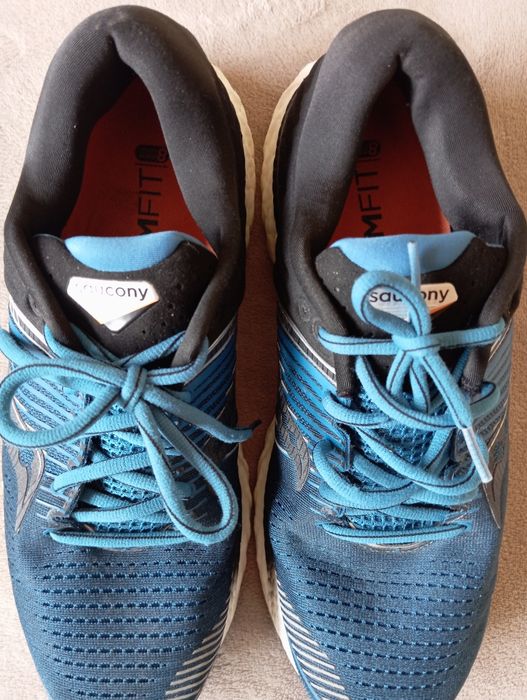 Saucony Triumph 17, marimea 44