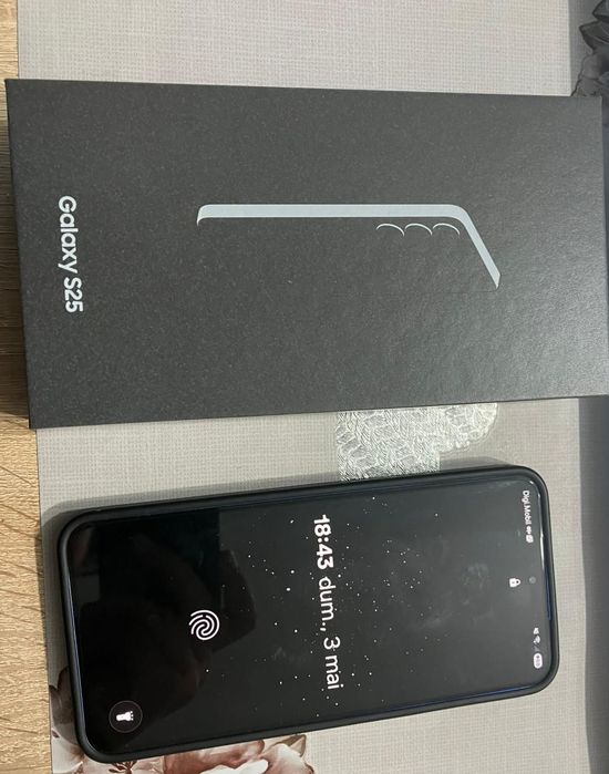 Pachet Samsung – Galaxy S25 512GB + Galaxy Watch 7 + Galaxy Buds
