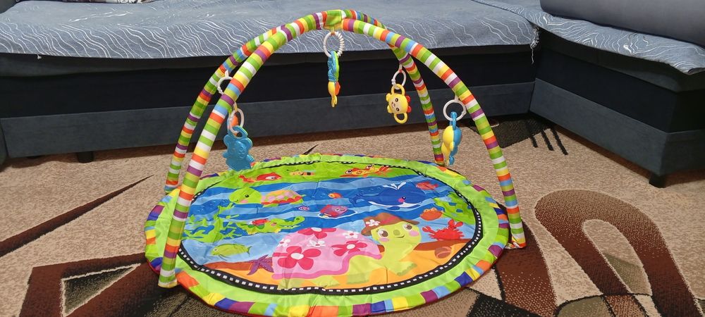 Игровой коврик с погремушками