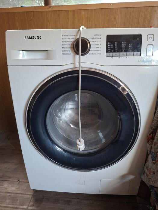 Vand masina de spalat samsung ecobuble de 8 kg pentru reparat sau piese schimb