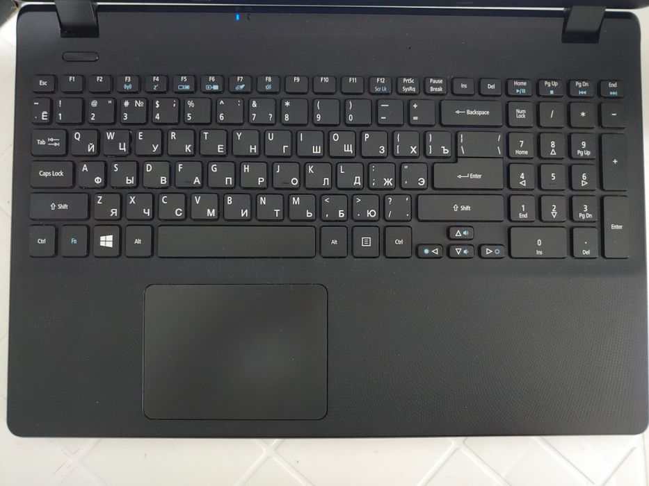 Ноутбук продам сроно Acer Extensa 15 | 1 TB HDD
