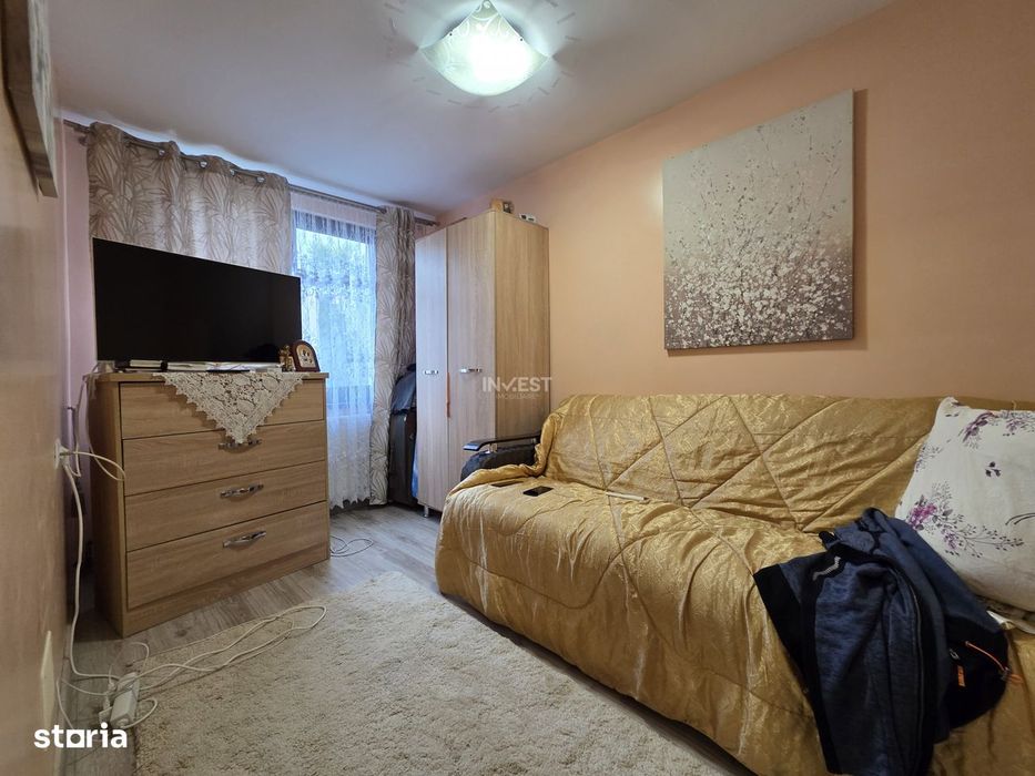 Apartament de 3 camere, decomandat, zona Piata Voievozilor-Alexandru c